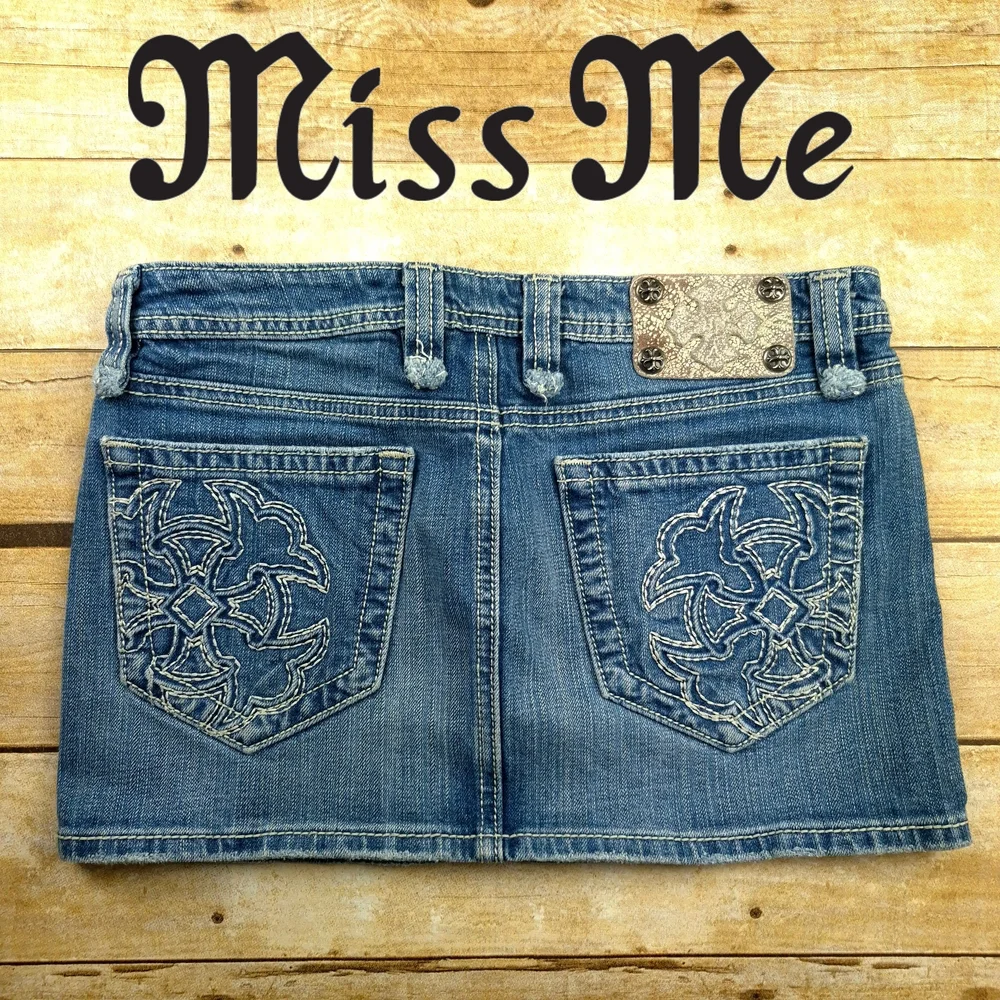 Miss Me Blue Denim Jean Skirt Size Medium - Picture 1 of 3